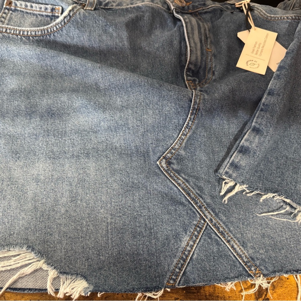 Forever 21 Light Blue Distressed Denim Mini Skirt NWT